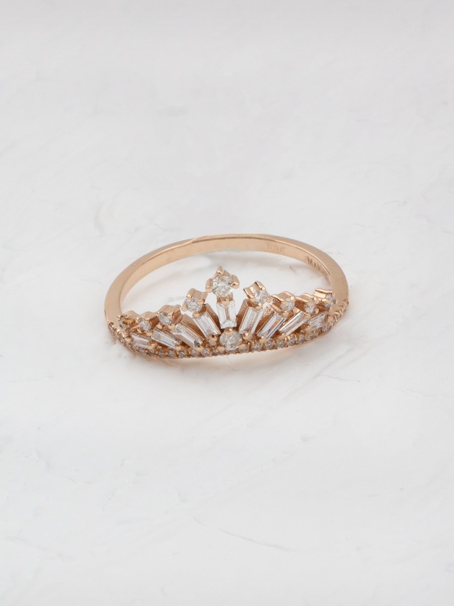 Taç Pırlanta Yüzük