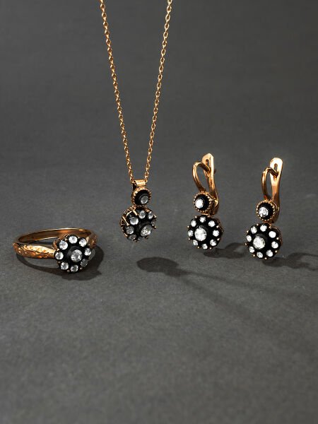 0.20 Karat Elmas Yüzük