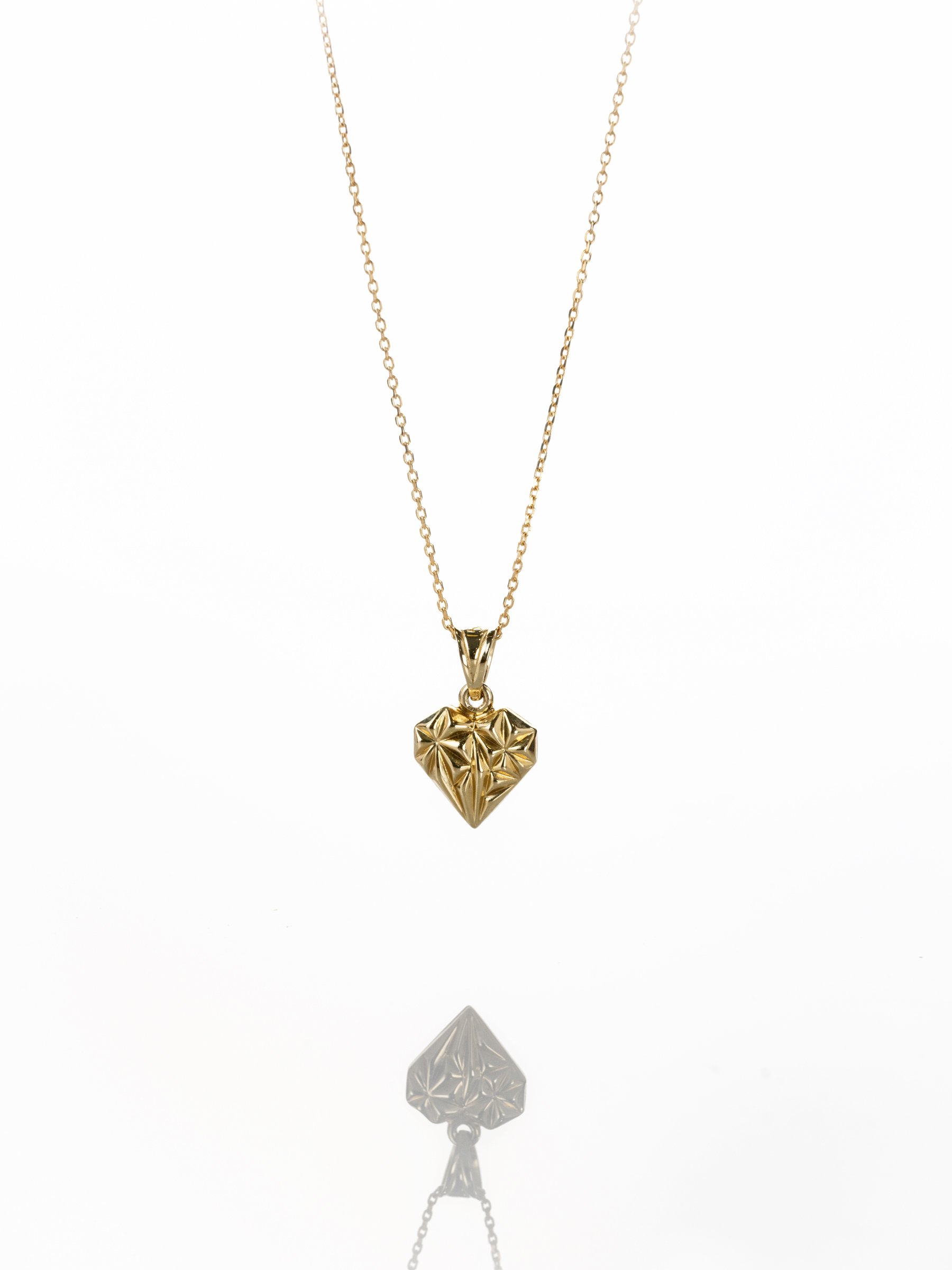 14 Ayar Özel Kesim Kalp Kolye