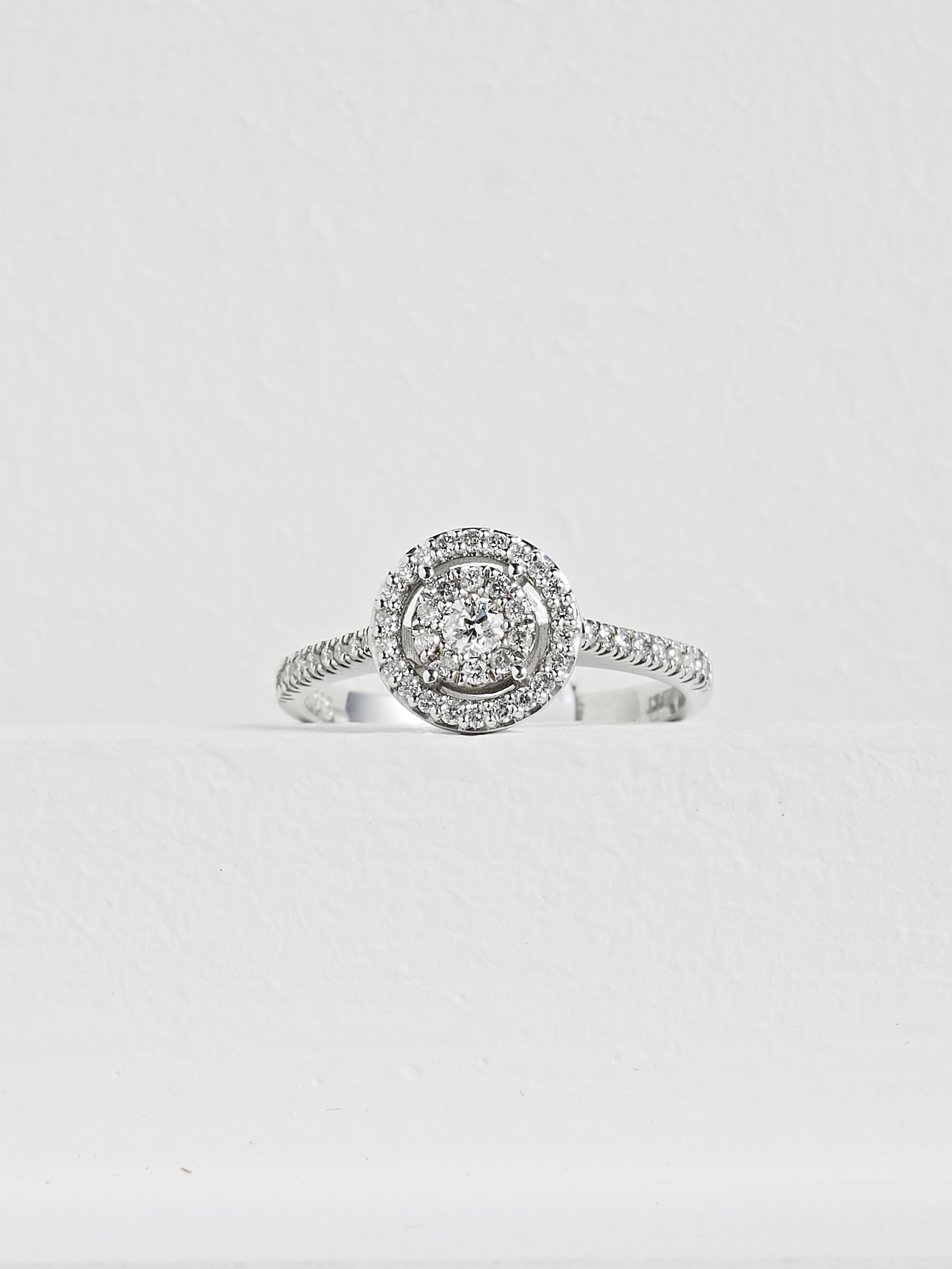 0.33 Karat Coranet Pırlanta Yüzük