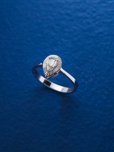 0.09 Karat Pırlanta Yüzük