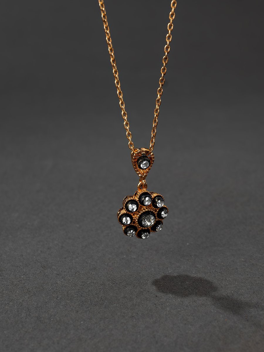 0.17 Karat Elmas Kolye