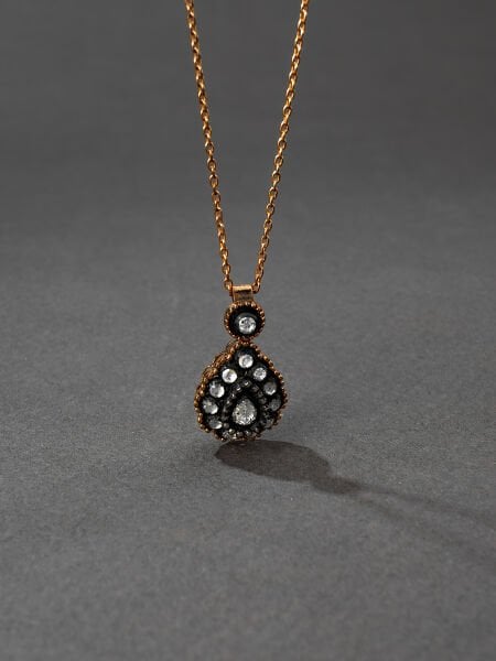 0.31 Karat Elmas Kolye