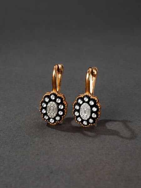 0.57 Karat Elmas Küpe