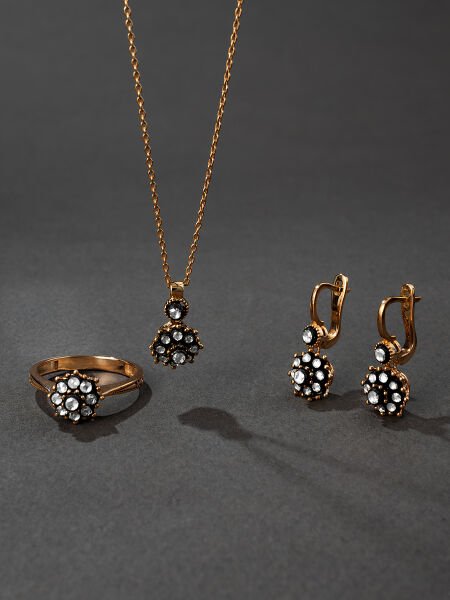 0.15 Karat Elmas Kolye