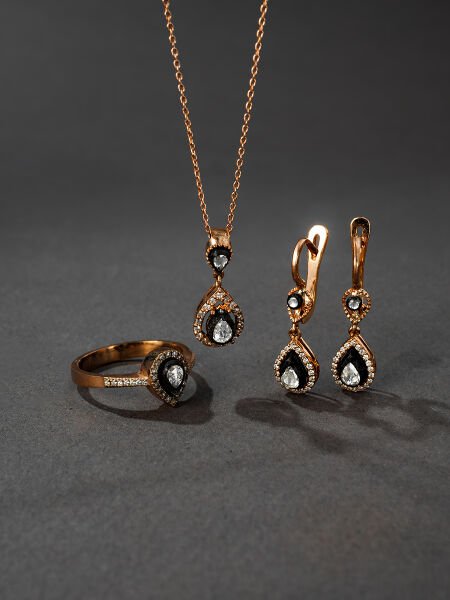 0.26 Karat Elmas Kolye