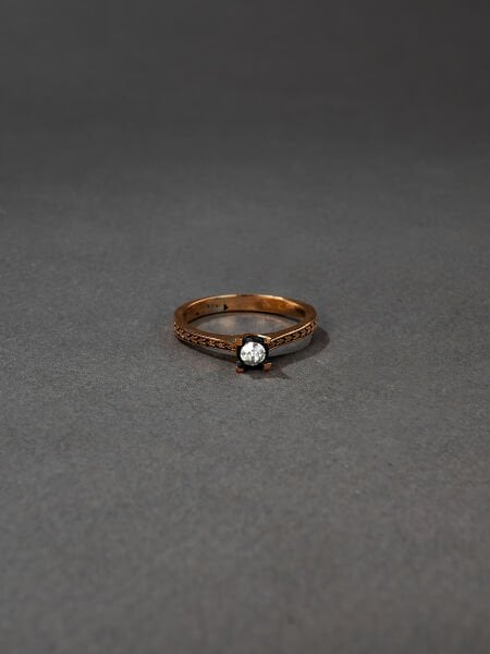 0.08 Karat Elmas Yüzük