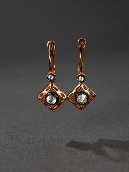 0.32 Karat Elmas Küpe