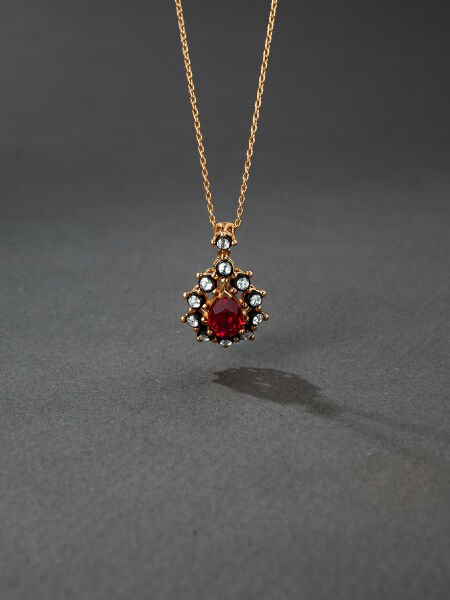 Damla Yakut Taşlı Elmas Kolye