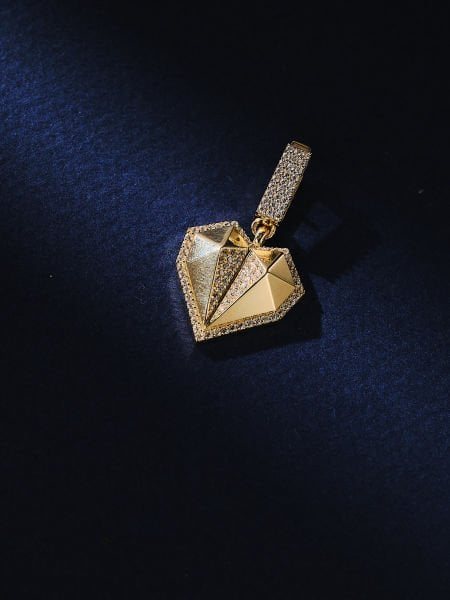 14 Ayar Taşlı Kalp Kolye Ucu Charm