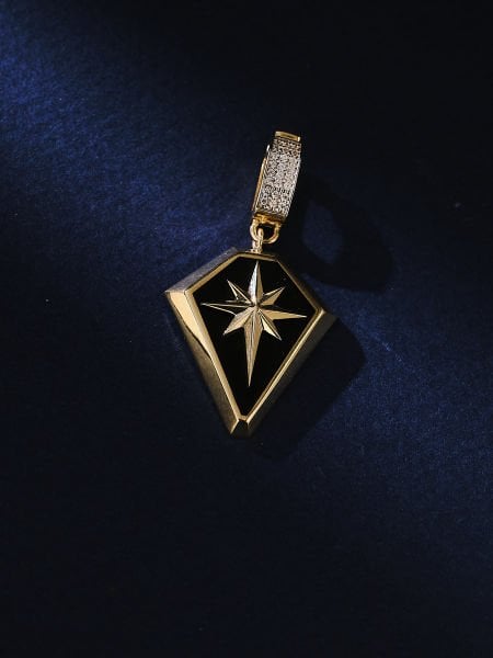 14 Ayar Siyah Mine Kuzey Yıldızı Kolye Ucu Charm