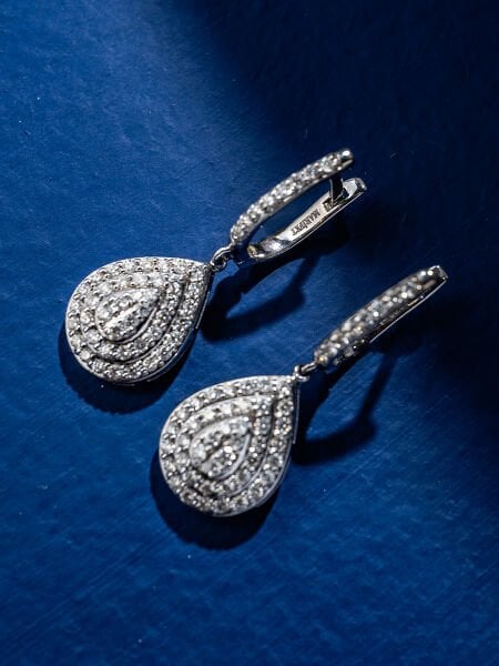 0.93 Karat Pırlanta Coronet Küpe