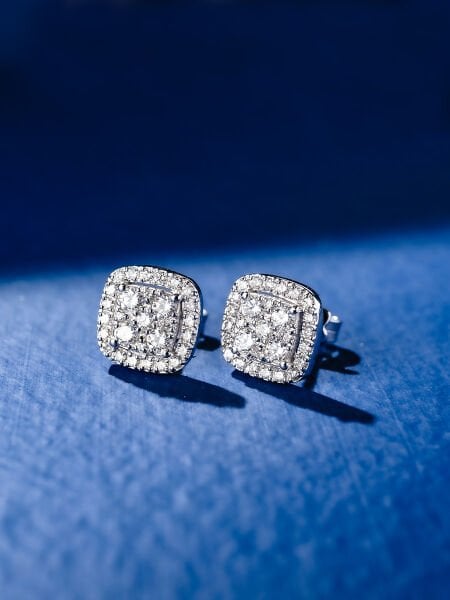 0.74 Karat Pırlanta Coronet Küpe