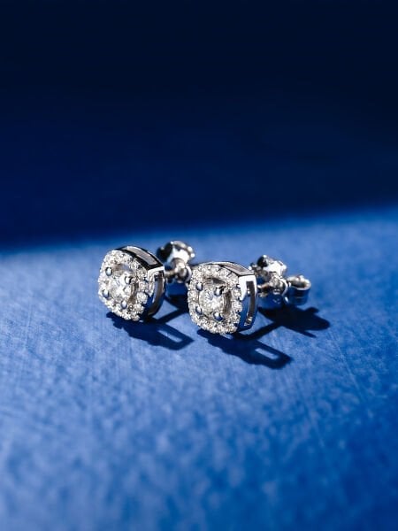 0.48 Karat Pırlanta Coronet Küpe